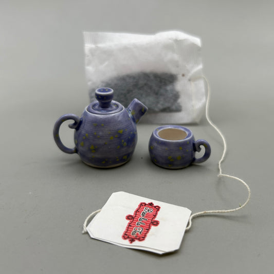 Miniature Teapot Blue Speckled Hydrangea